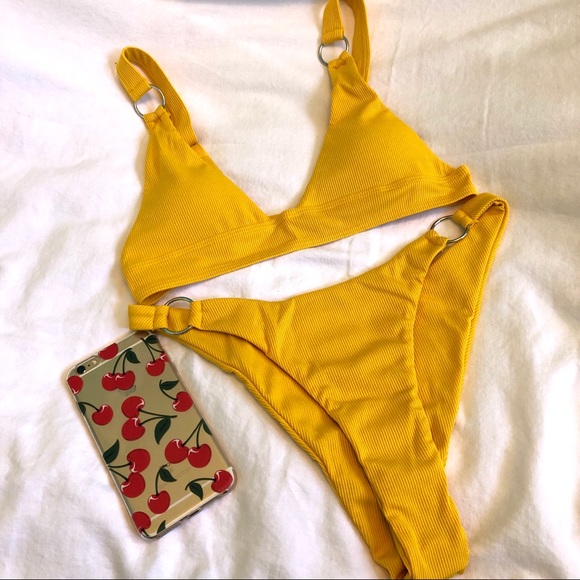 New yellow bikini set swimming suit - Picture 2 of 3